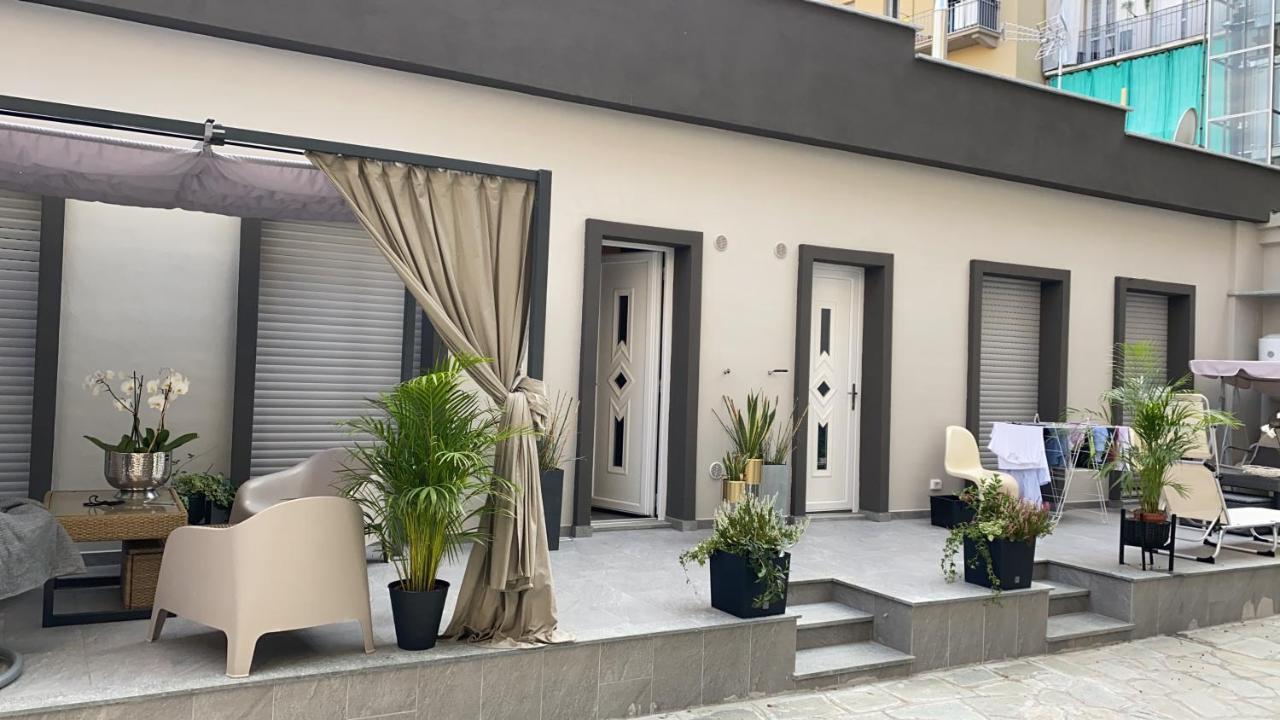 Decoluxe !Apartamento Con 1 Camera Da Letto , In Zona San Paolo , Via Martiniana Apartment Turin Exterior photo